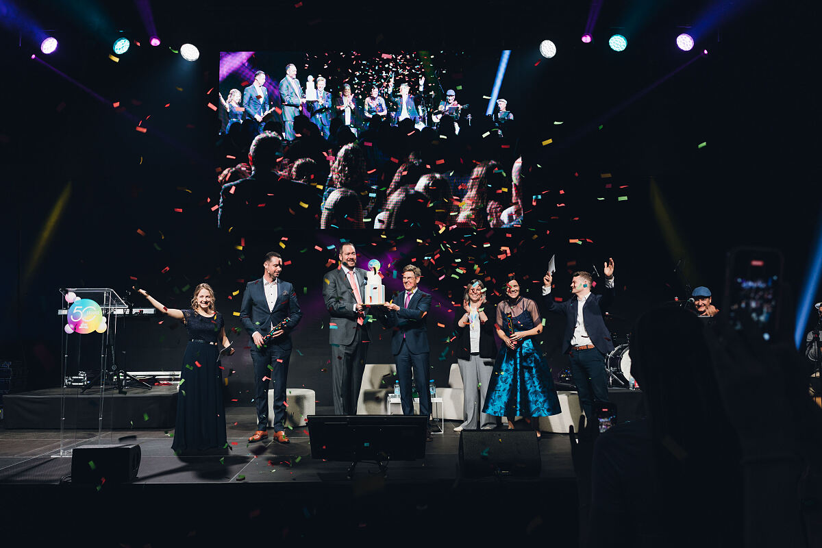 Pressebild dm Mitarbeiterfeier Salzburg 3