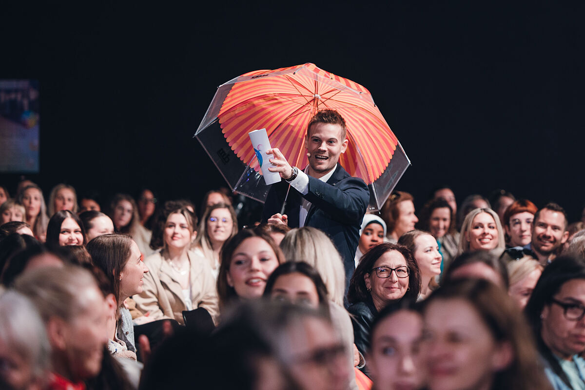 Pressebild dm Mitarbeiterfeier Salzburg 4