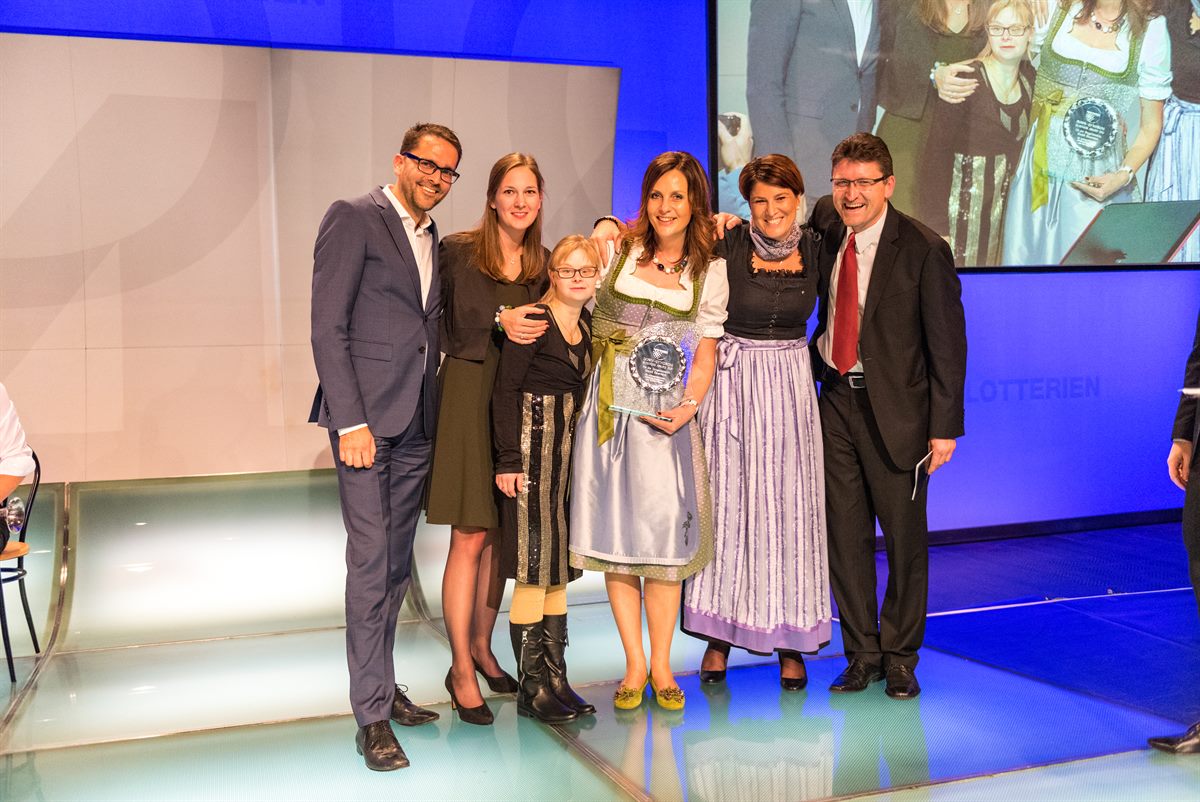 Große Freude über den Down-Syndrom Award