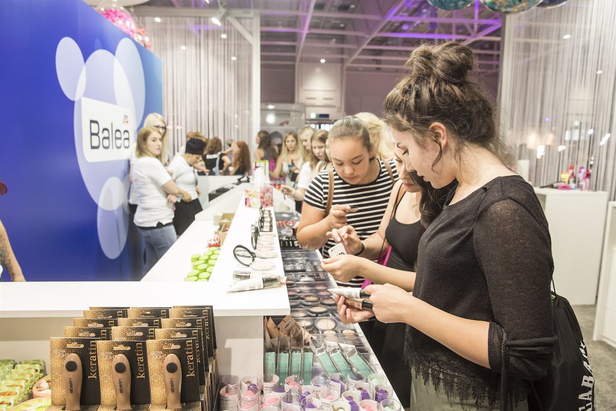 dm drogerie markt holt als Hauptsponsor Europas größte Beauty Convention nach Wien. 