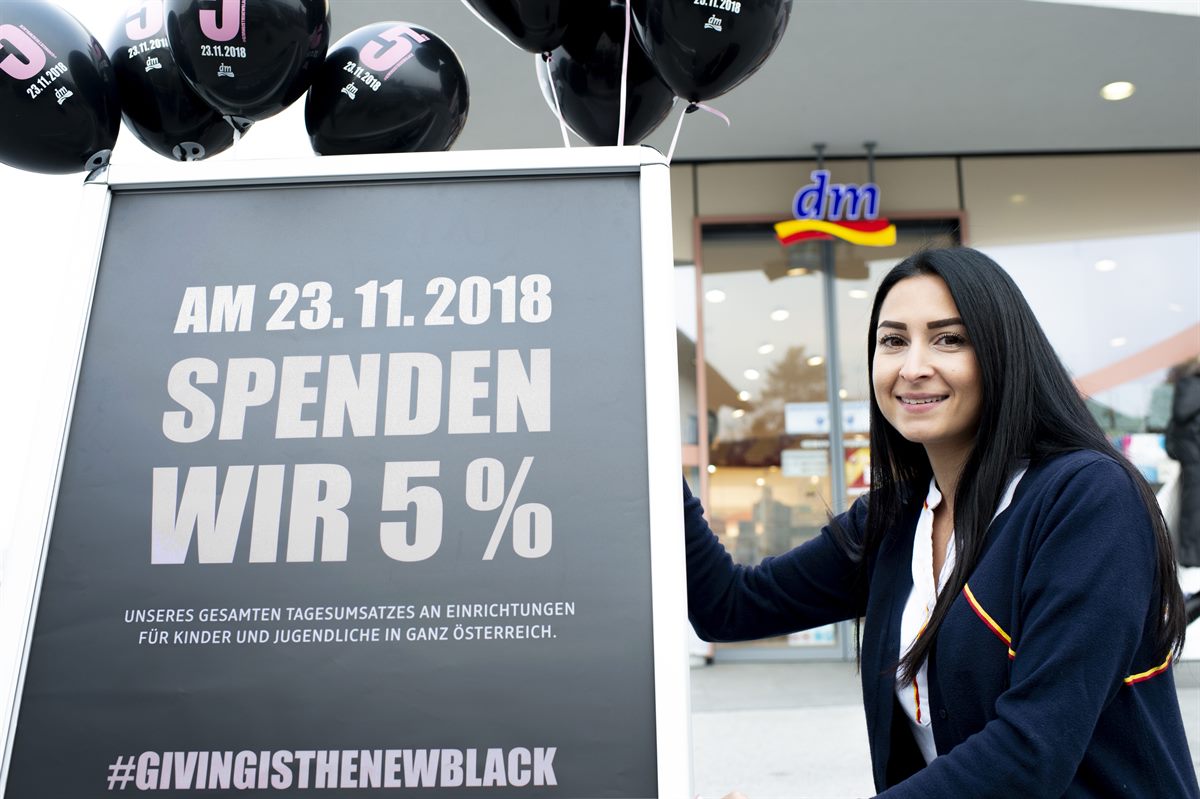 Giving Friday: dm spendet fünf Prozent des Tagesumsatzes vom 23. November 2018, insgesamt 135.000 Euro, an Kinder- und Jugendprojekte in ganz Österreich