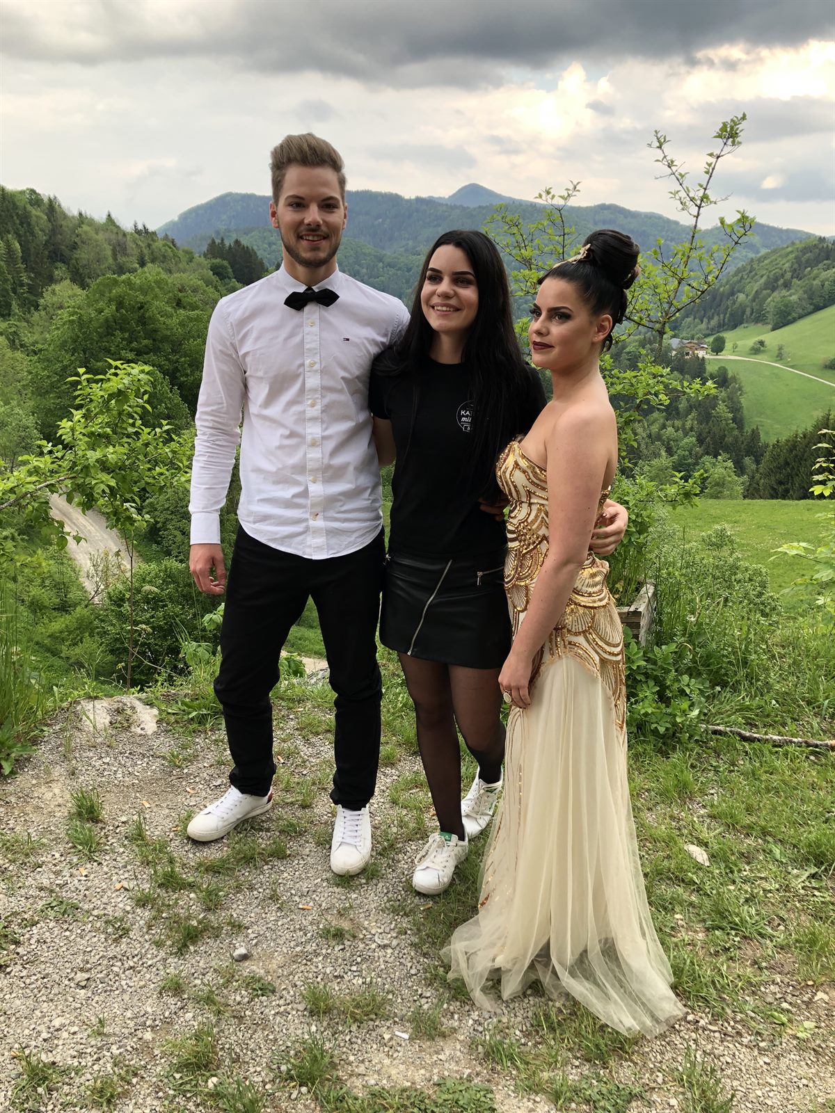 Celina Lettner mit ihren Frisurenmodellen