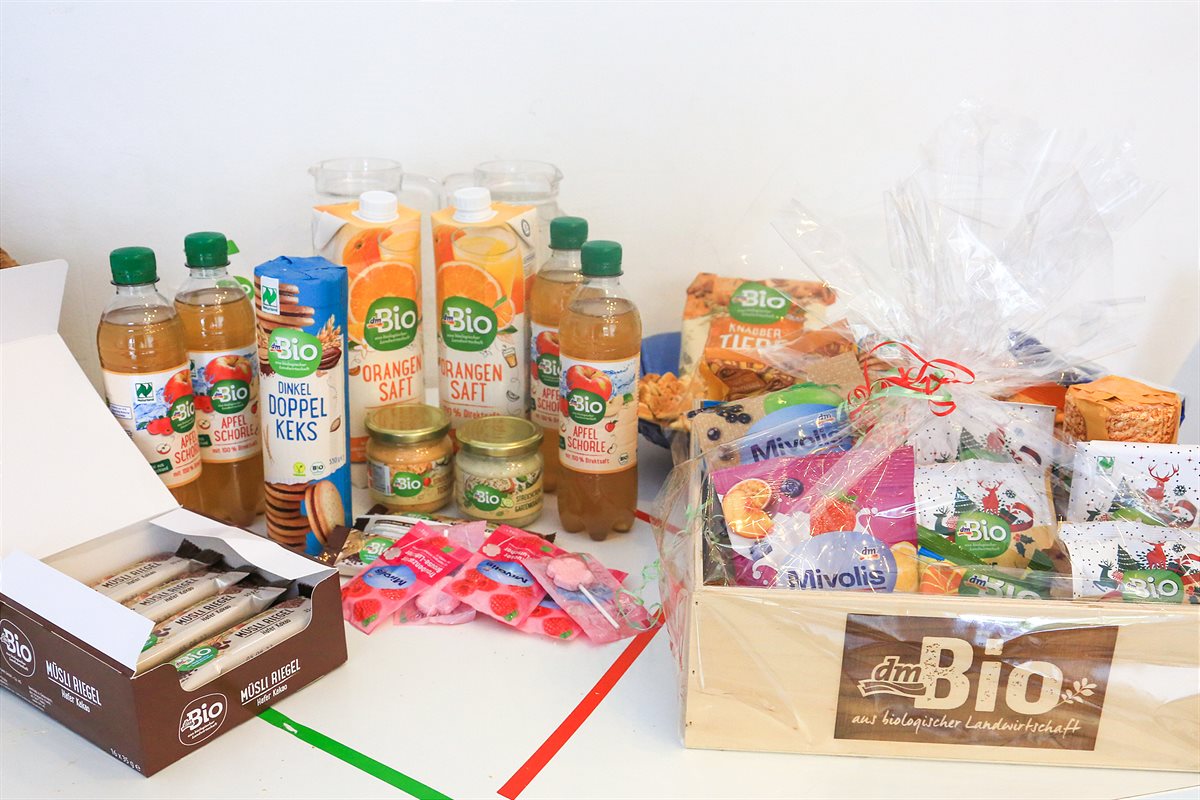 Gesunde dmBio Snacks für das Caritas Lerncafé in Oberwart