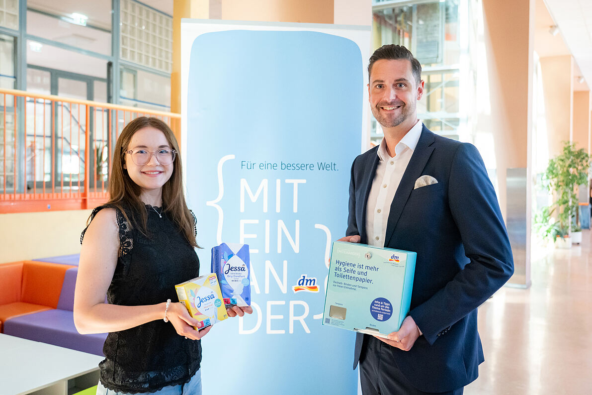dm Pressebild Periodenproduktspender 4
