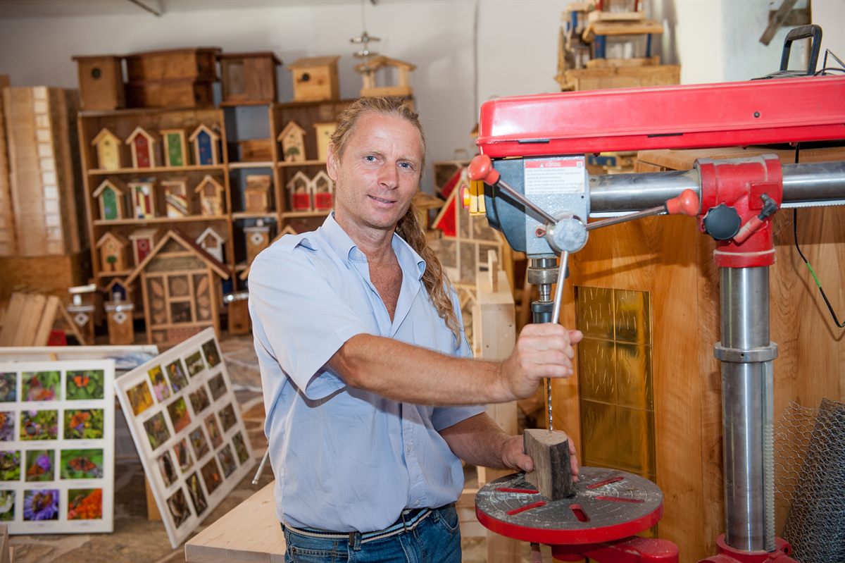 Scheckübergabe in der Naturwerkstatt