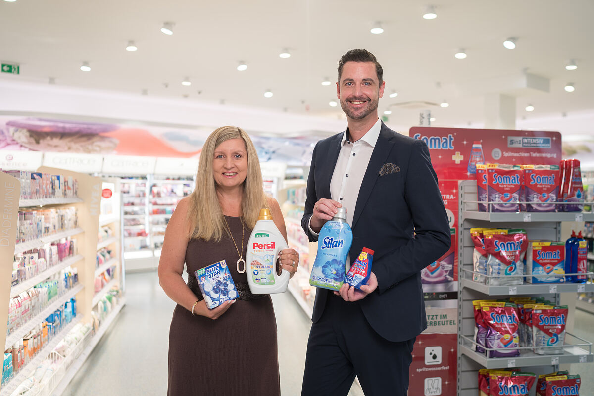 Pressebild dm Spendenaktion Henkel Oktober