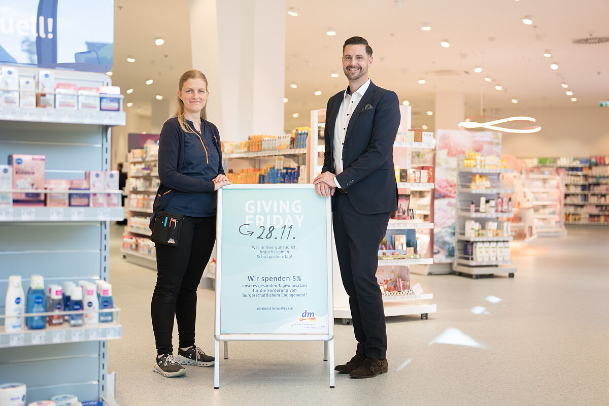 dm Pressebild 1 Giving Friday